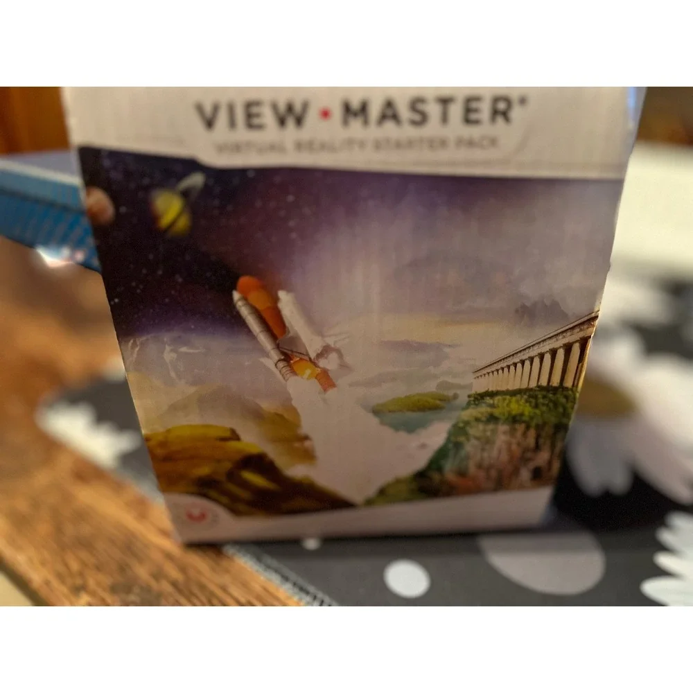 View Master Virtual Reality‎ Starter Pack VR Headset Viewer  Wildlife Experience